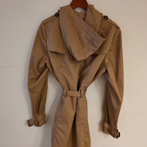 Jacket - Picture 3 of 6